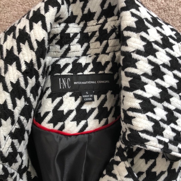 Jacket - Picture 2 of 4